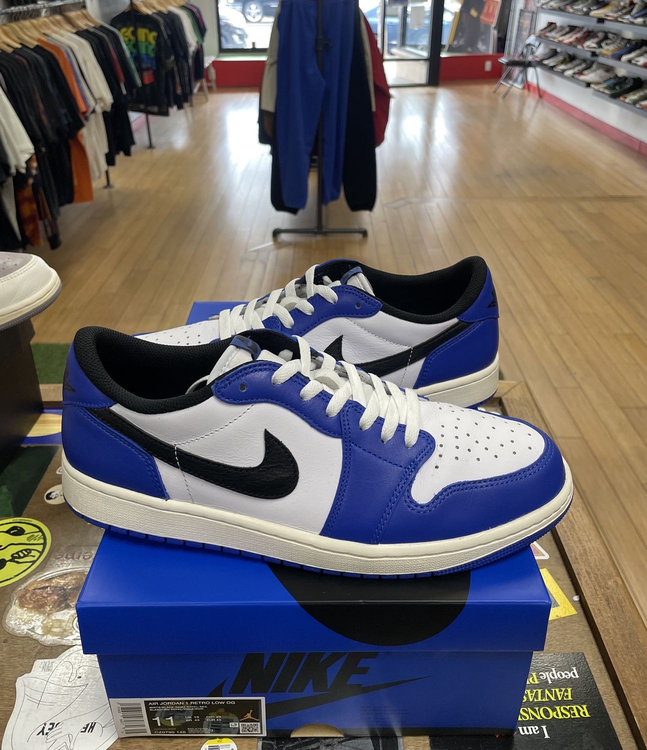 Jordan 1 Retro Low OG Game Royal Size 11 (WORN)
