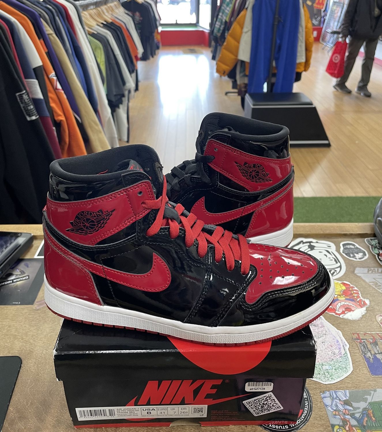 Pre Owned Jordan 1 Retro High OG Patent Bred Size 8 ( Red Lace &amp; Black Lace Only)
