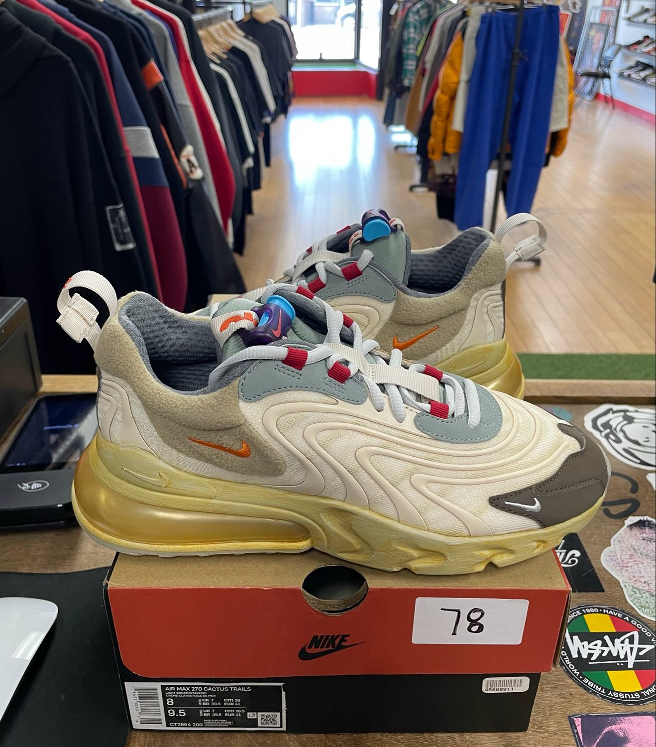 Nike Air Max 270 React ENG Travis Scott Cactus Trails Size 8 Pre-Owned