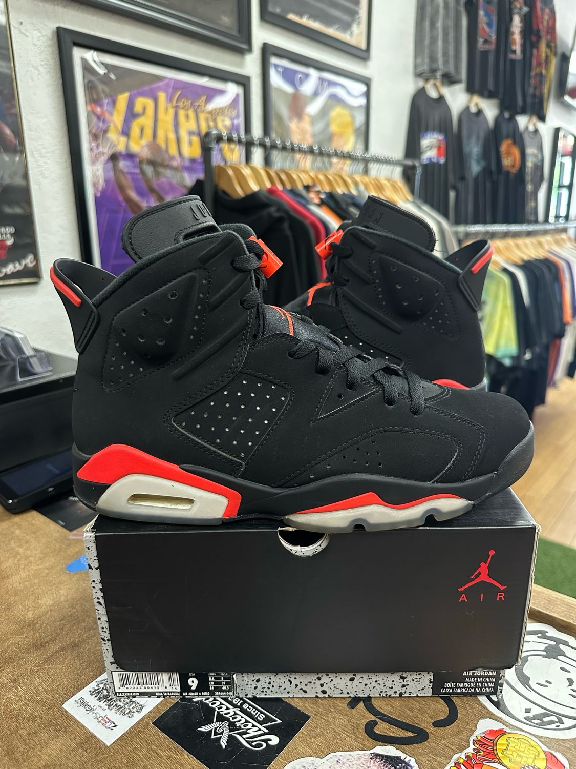 Jordan 6 Retro Black Infrared (2019) Size 9 (WORN)