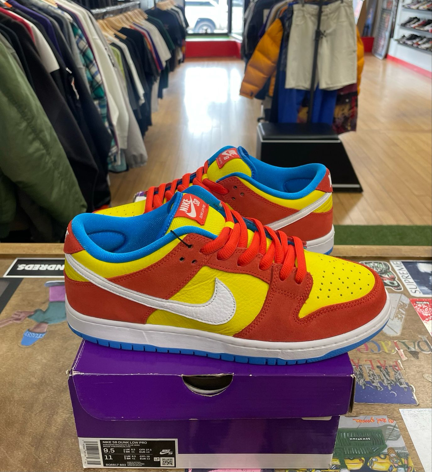 Tried On Nike SB Dunk Low Pro Bart Simpson Size 9.5