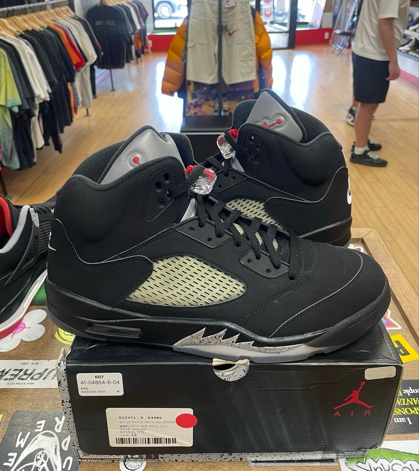 Pre Owned Jordan 5 Retro Black Metallic (2016) Size 13