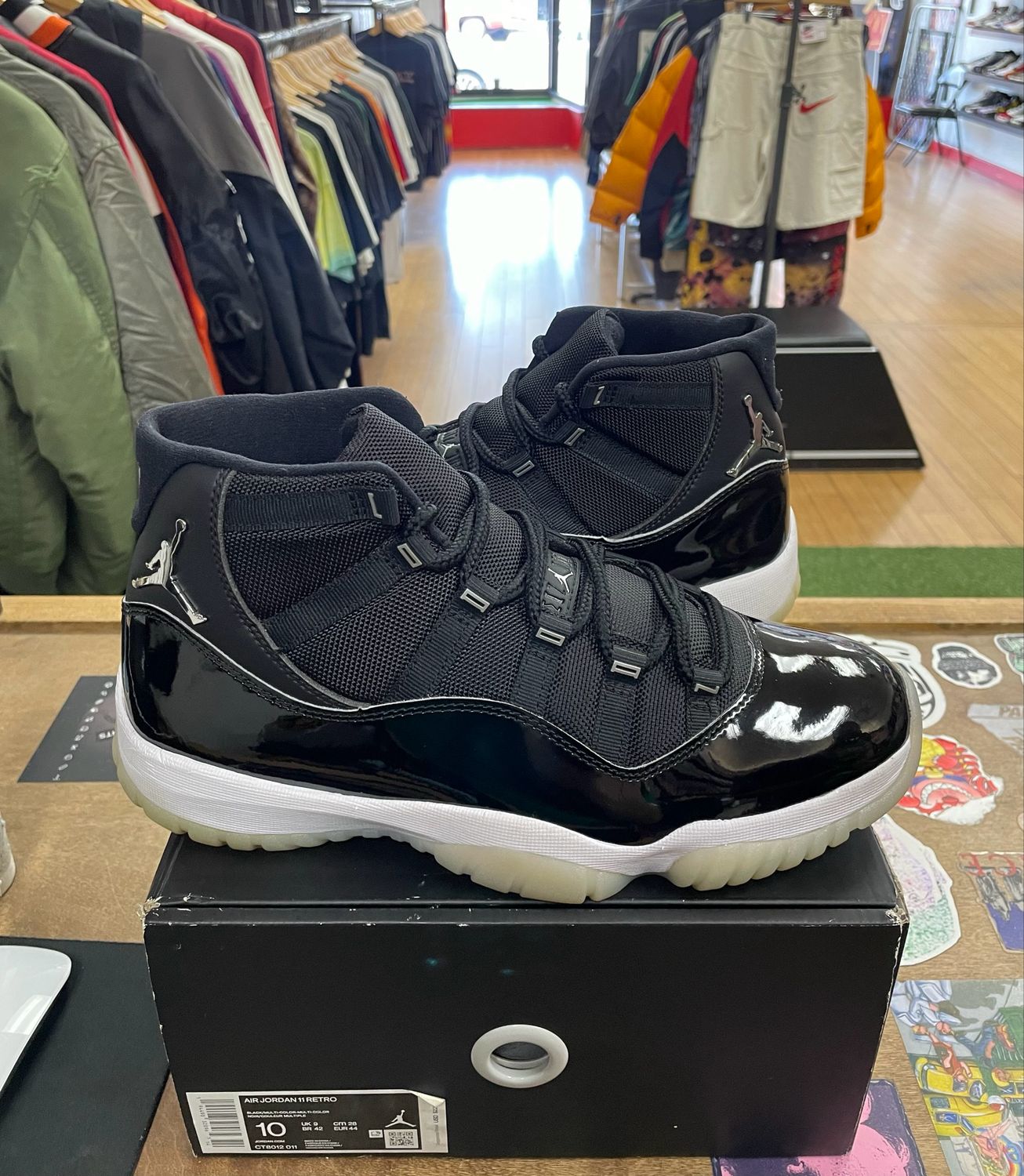 Pre Owned Jordan 11 Retro Jubilee 25th Anniversary Size 10
