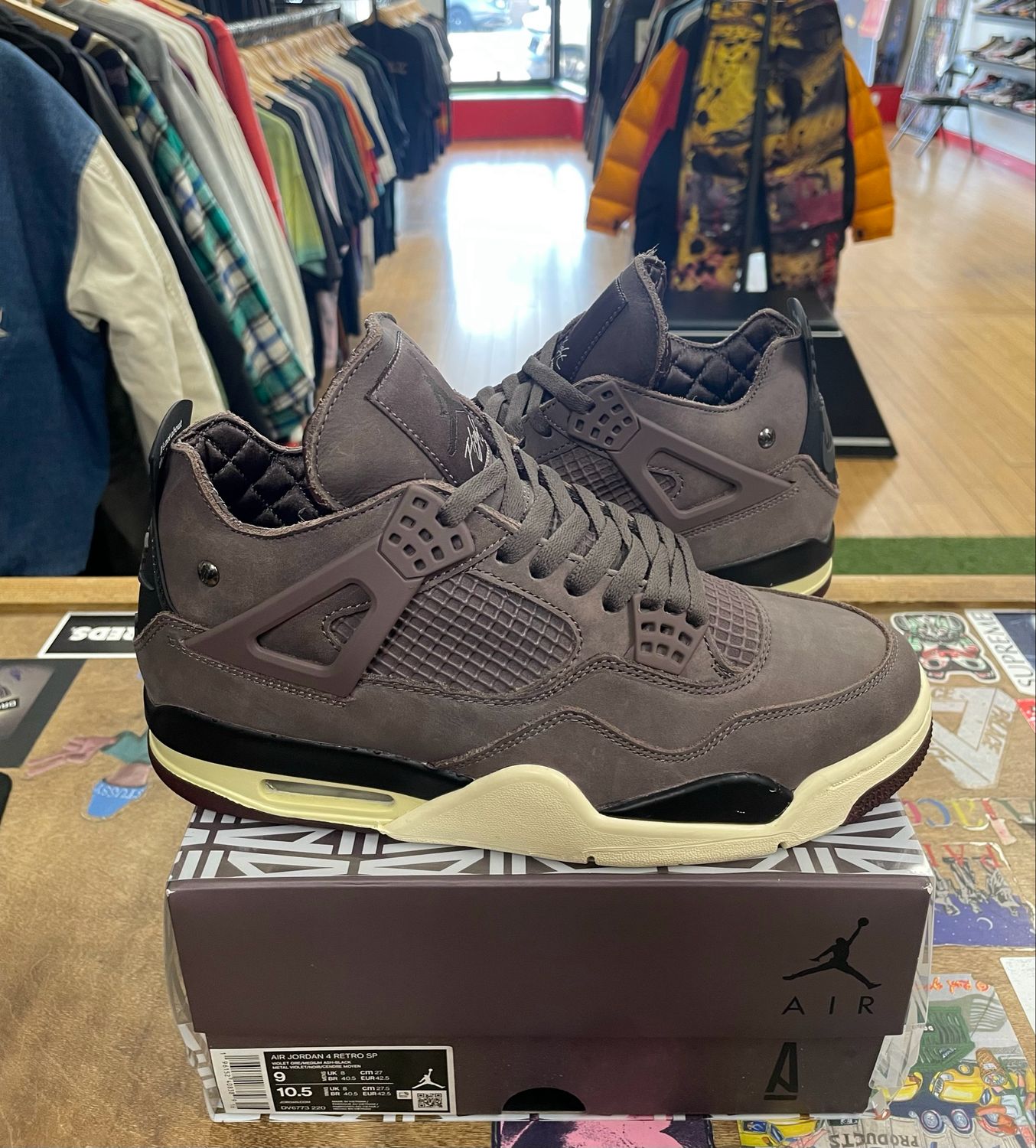 Jordan 4 Retro SP A Ma Maniére Violet Ore Size 9 (WORN)