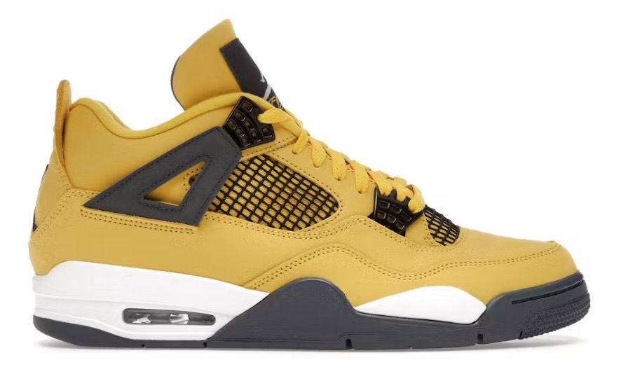 Jordan 4 Retro Lightning (2021) Size 10 (NEW)