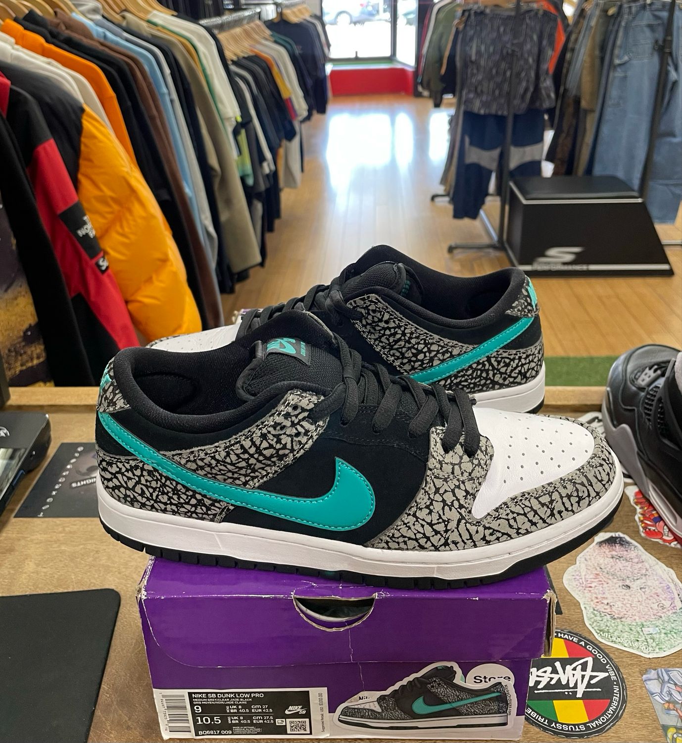 Pre Owned Nike SB Dunk Low Atmos Elephant Size 9