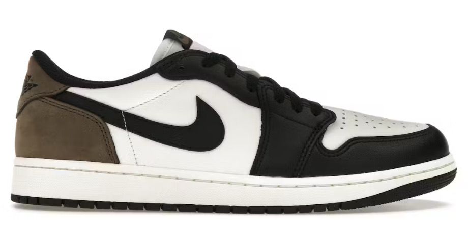 Jordan 1 Retro Low OG Mocha Size 11 (New)