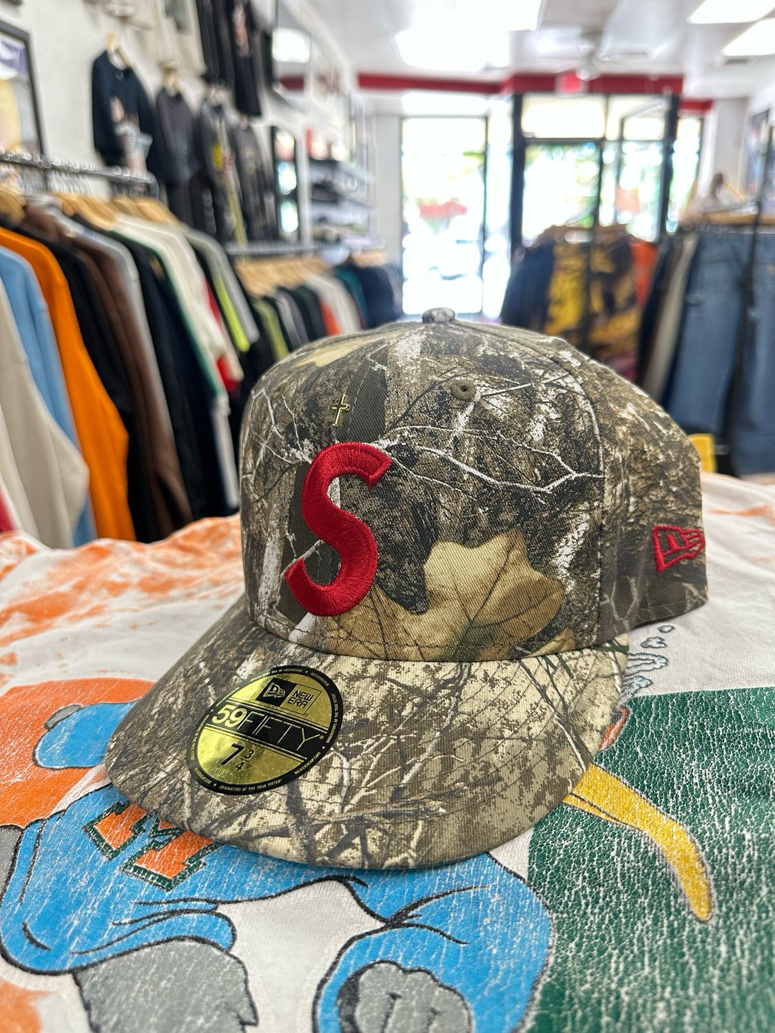 Supreme Gold Cross S Logo New Era Fitted Hat Realtree Camo 7 3/4
