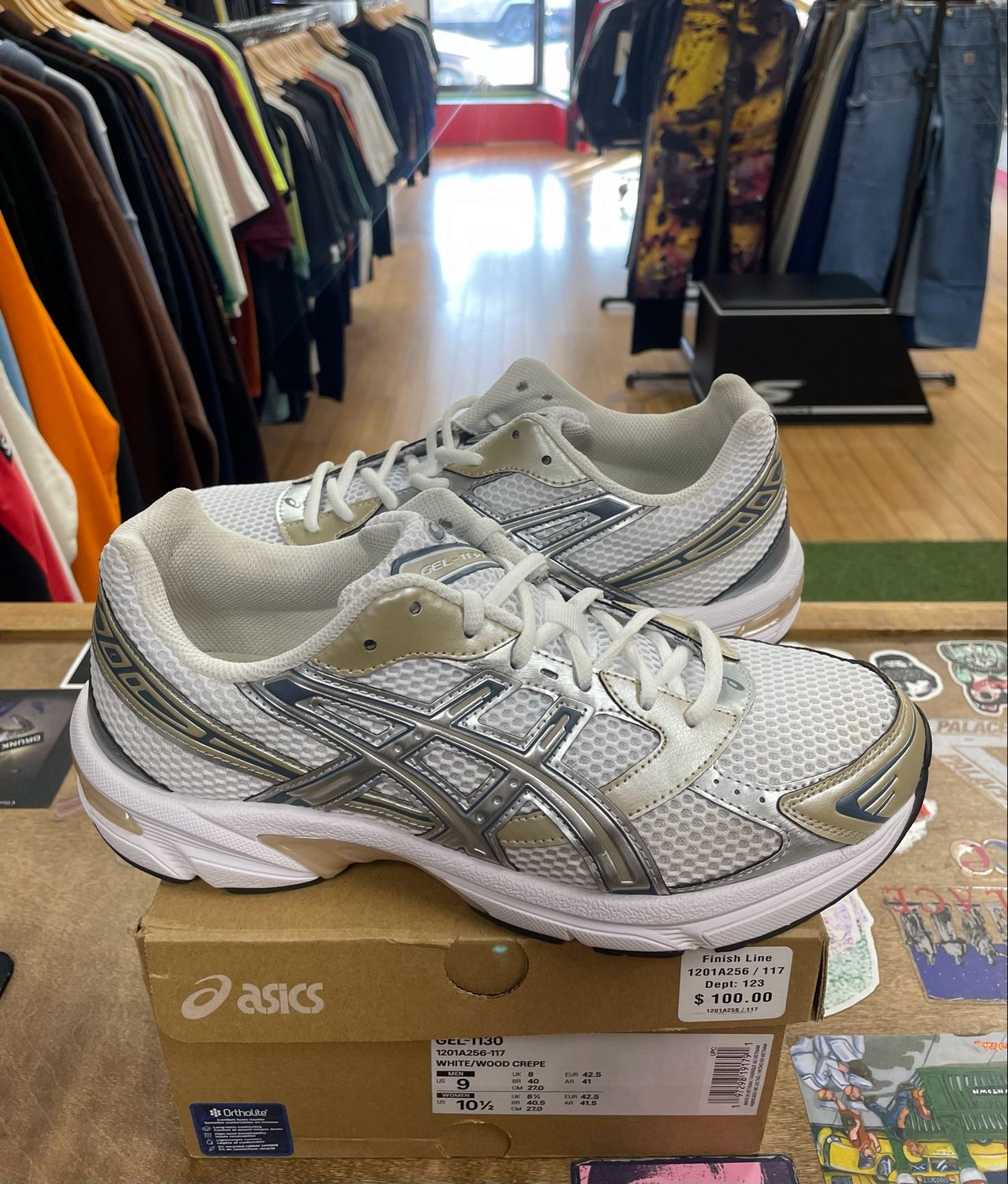 Pre Owned ASICS Gel-1130 White Wood Crepe Size 9