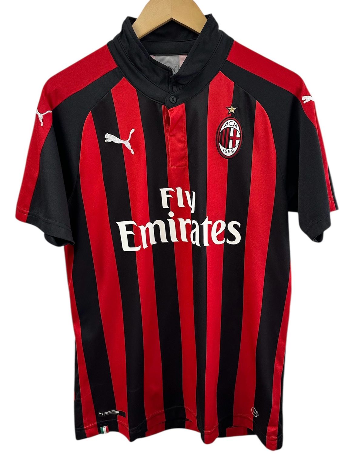 2018/19 AC Milan Puma Home Jersey Size Medium