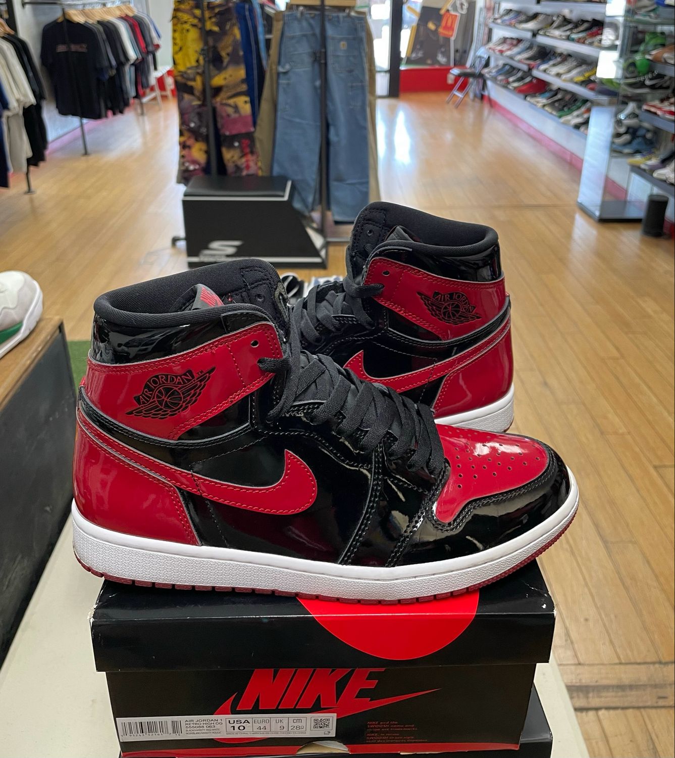 Pre Owned Jordan 1 Retro High OG Patent Bred Size 10