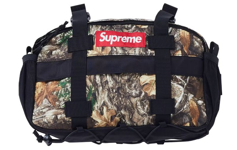Brand New Supreme Waist Bag (FW19) Real Tree Camo