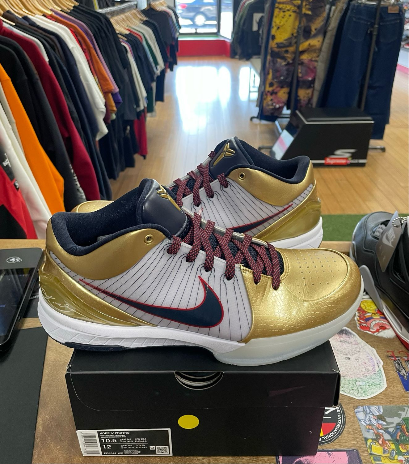 Lightly Worn Nike Kobe 4 Protro Gold Medal (2024) Size 10.5