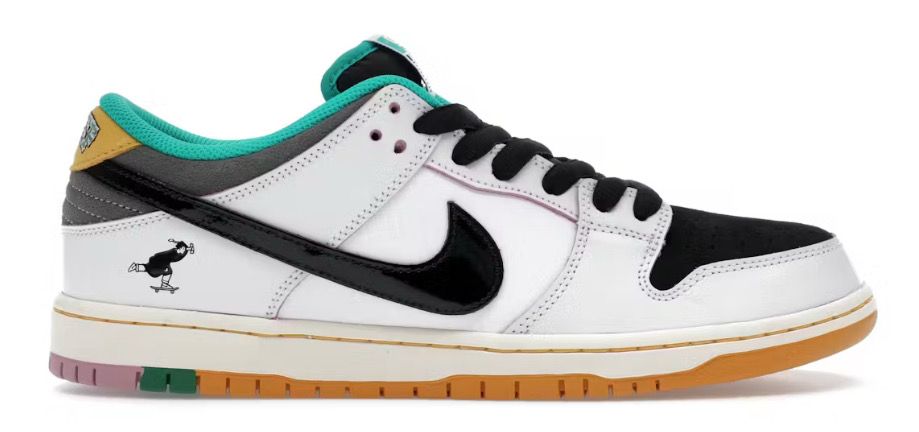 DS Nike SB Dunk Low CSEF Size 7.5