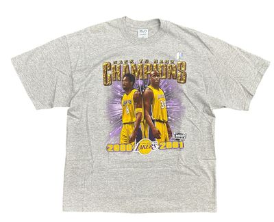 Vintage 2001 Lakers Back to Back Champions Shirt Size XL