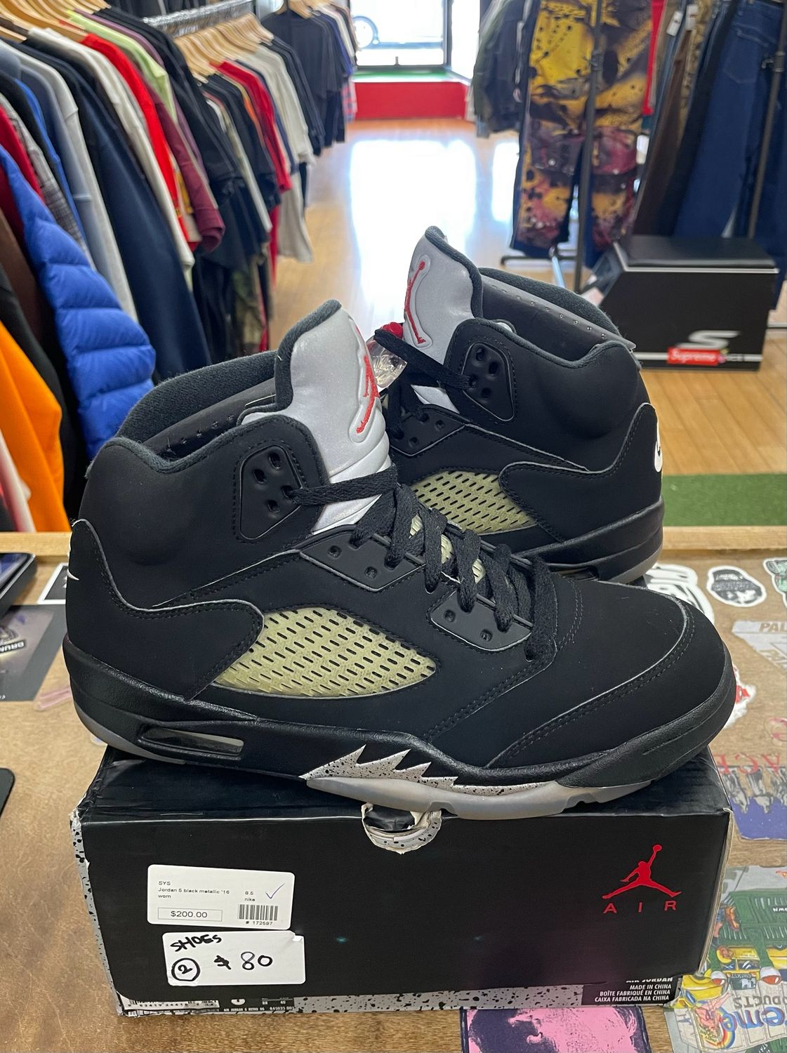 Jordan 5 Retro Black Metallic (2016) Size 8.5 (WORN)(Missing Lace Lock)