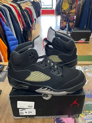Jordan 5 Retro Black Metallic (2016) Size 8.5 (WORN)(Missing Lace Lock)