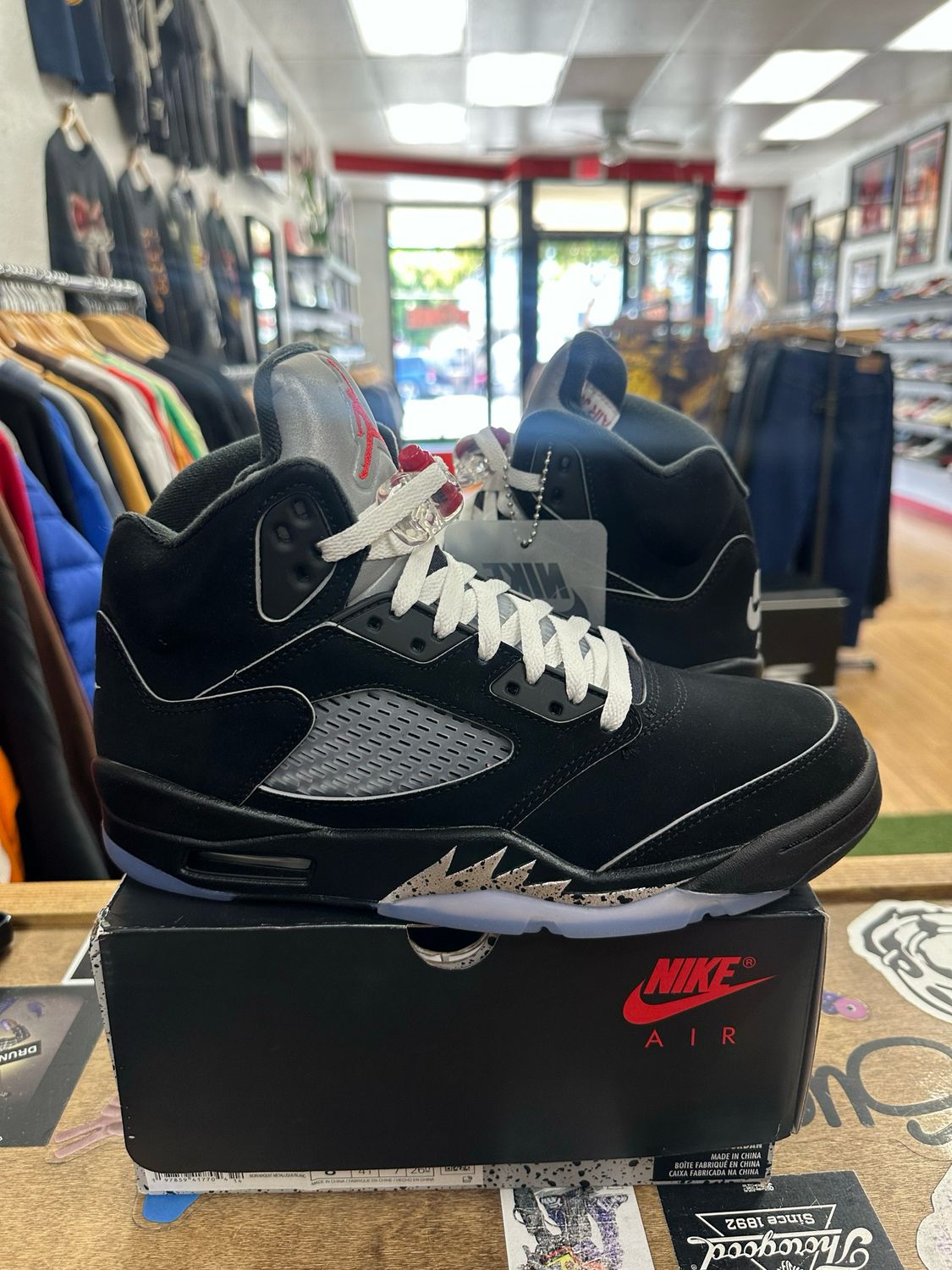 Jordan 5 Retro OG Black Metallic Reimagined Size 8 (WORN)