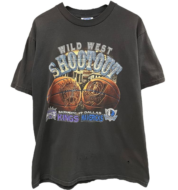 Vtg Kings V. Mavs Wild west shootout tshirt size Large