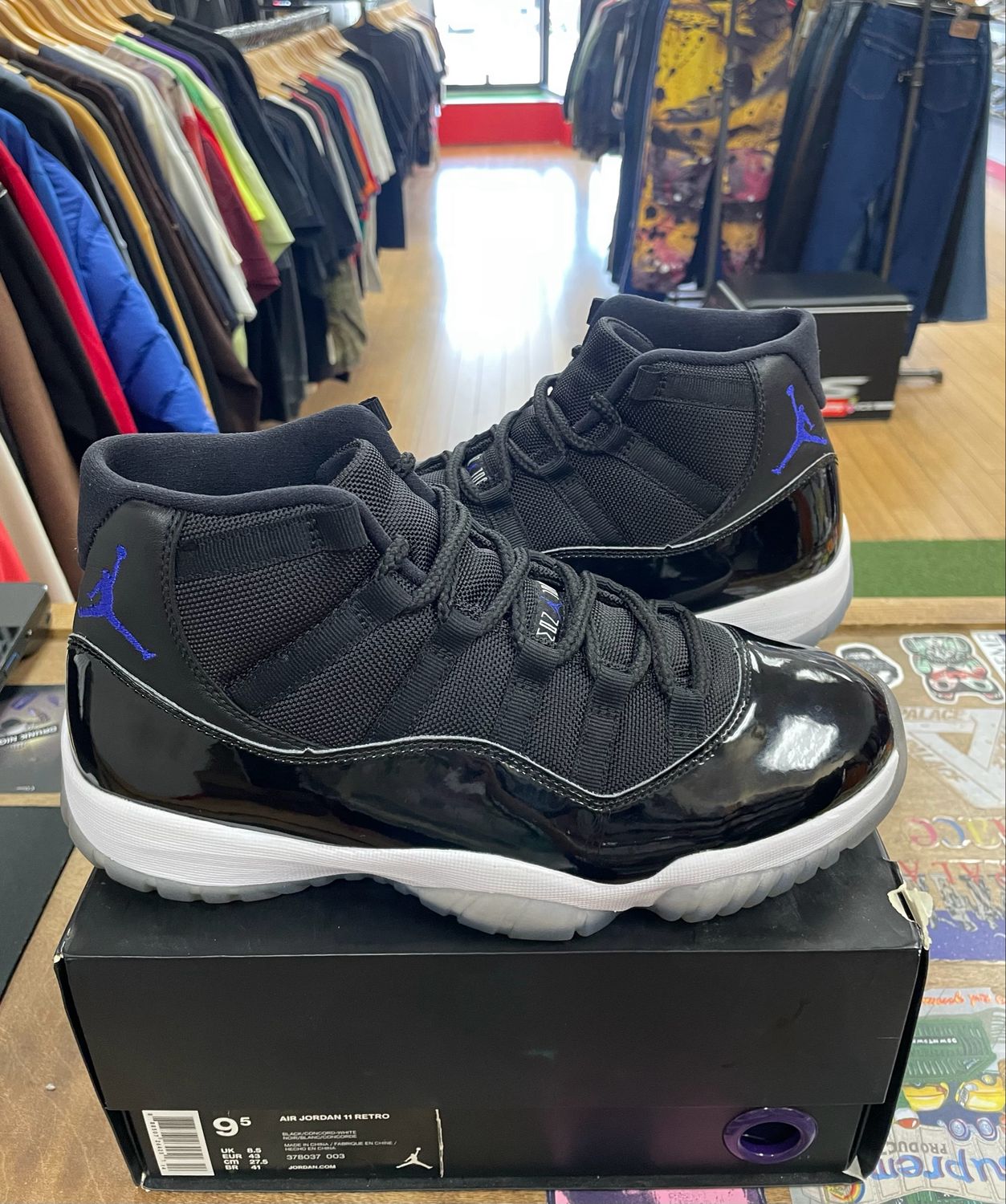 Pre-Owned Jordan 11 Retro Space Jam (2016) Size 9.5