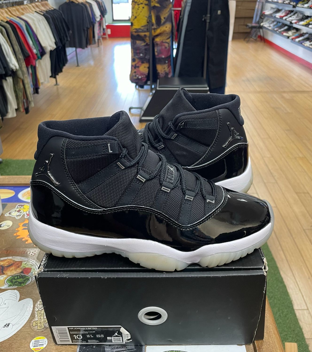 Jordan 11 Retro Jubilee 25th Anniversary Size 10 (Lightly Worn)