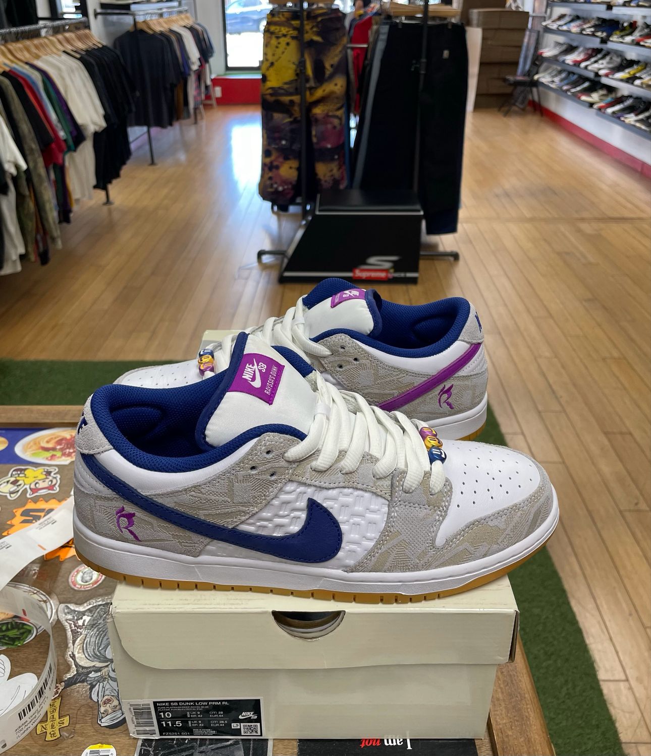 Nike SB Dunk Low Rayssa Leal Size 10 (Lightly Worn)