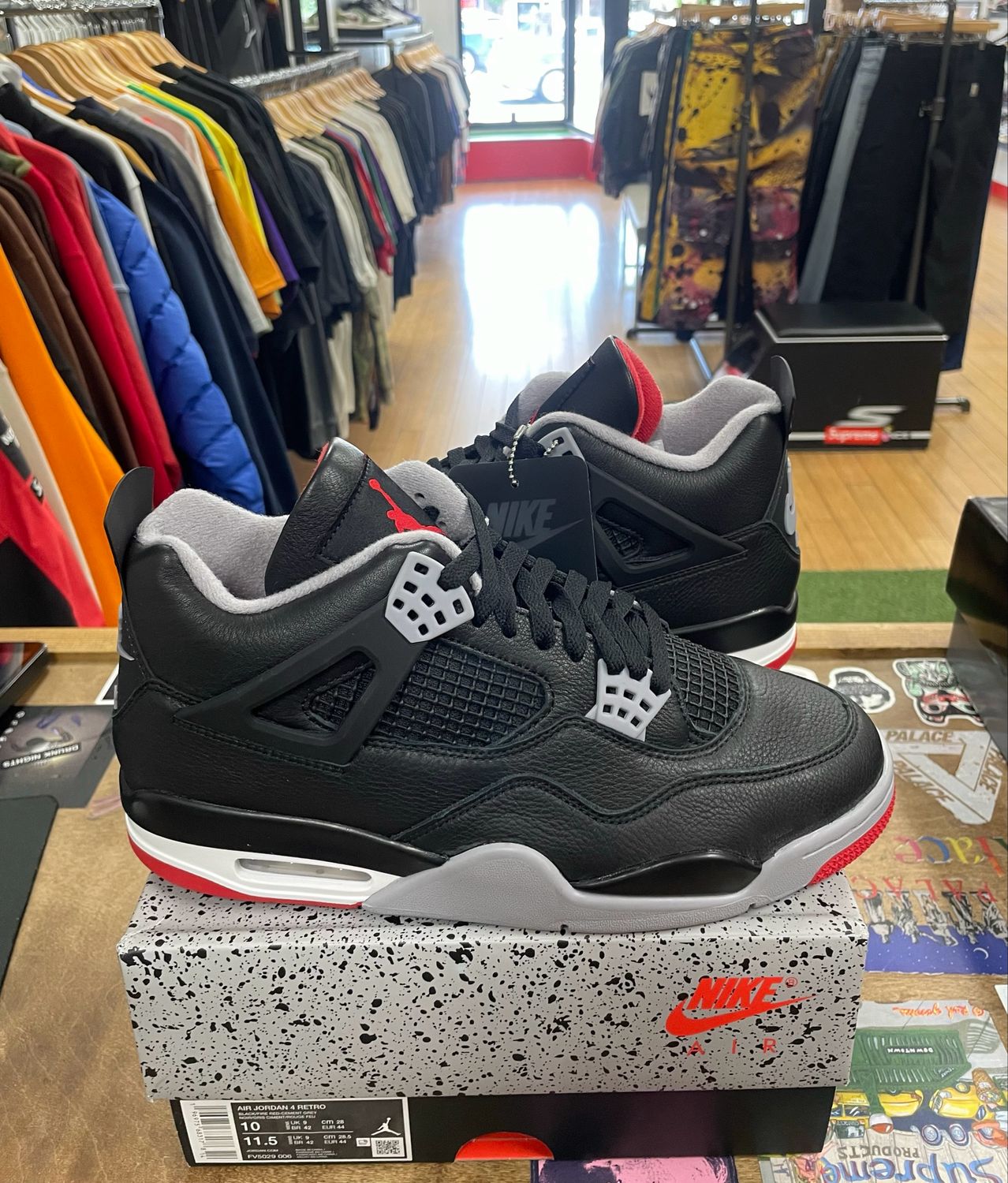 Jordan 4 Retro Bred Reimagined Size 10 (Tried-On)