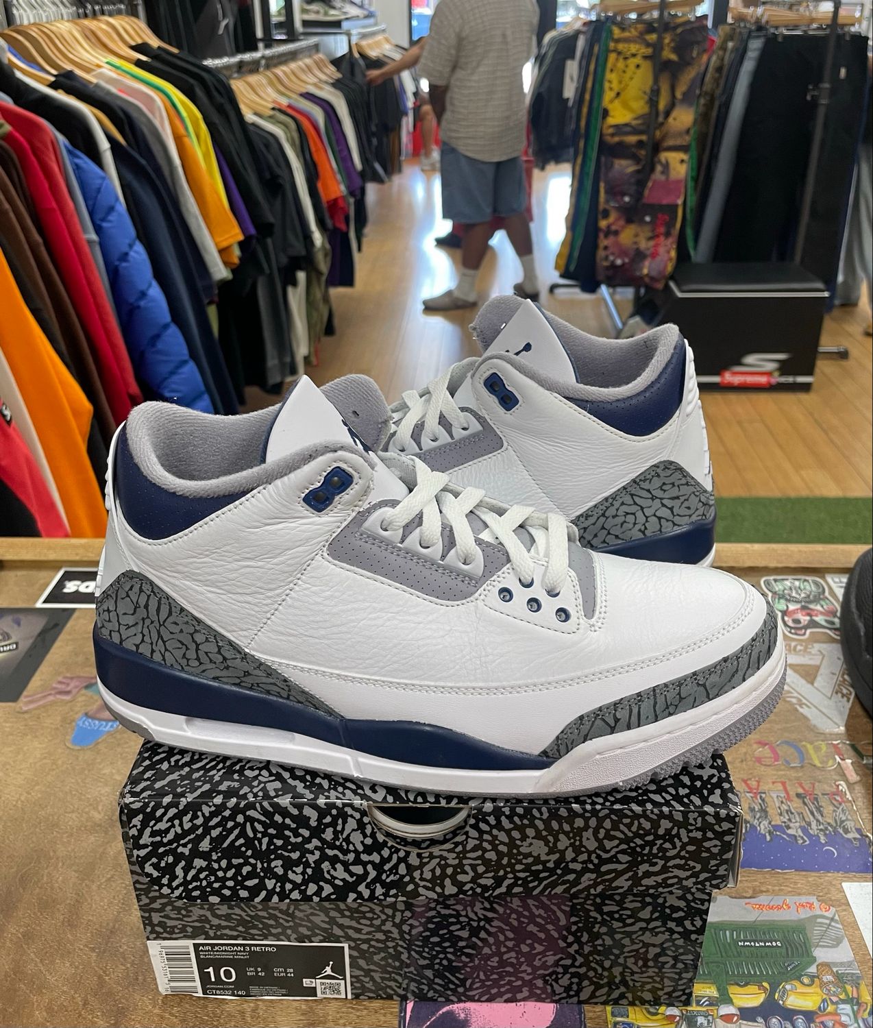 Jordan 3 Retro Midnight Navy Size 10 (WORN)