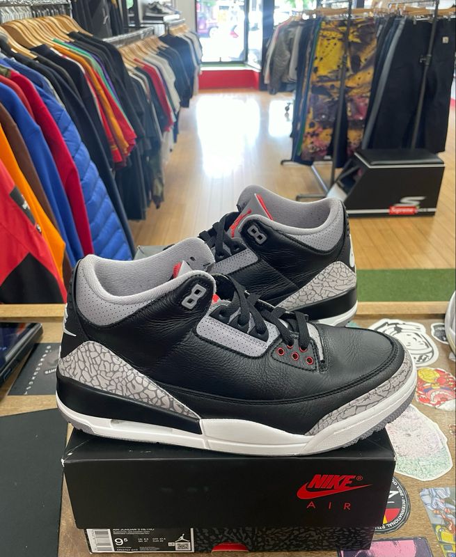 Pre-Owned Jordan 3 Retro OG Black Cement (2024) Size 9.5