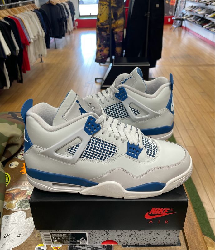 Jordan 4 Retro Military Blue (2024) Size 10.5 (WORN)