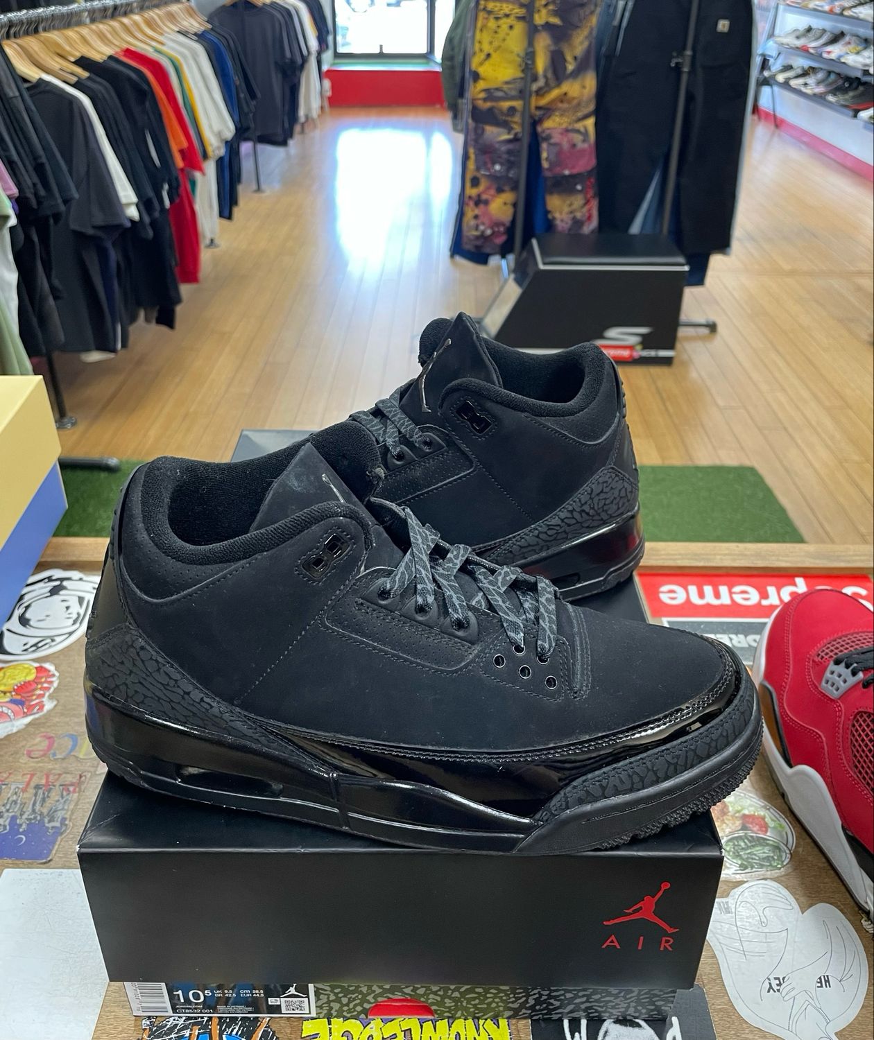 Jordan 3 Retro Black Cat (2025) Size 10.5 (WORN)