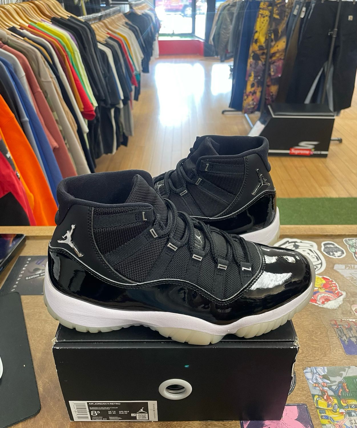 Pre Owned Jordan 11 Retro Jubilee 25th Anniversary Size 8.5