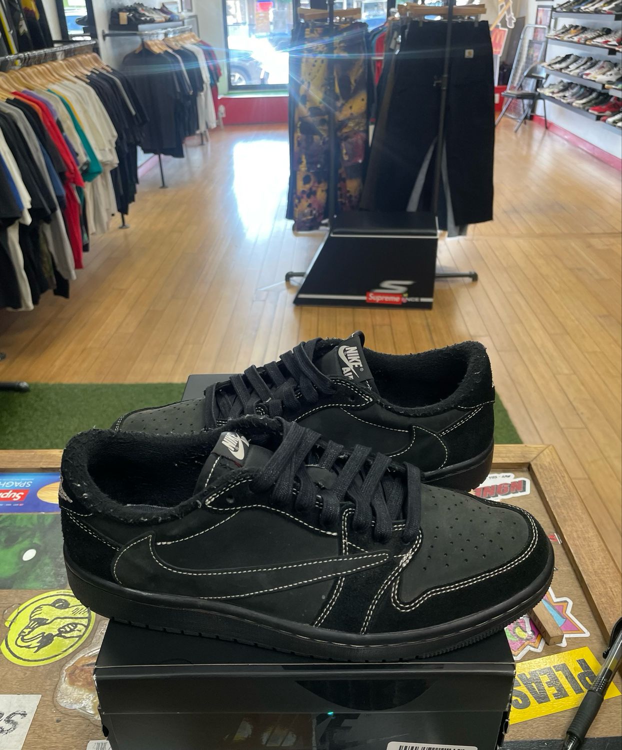 Jordan 1 Retro Low OG SP Travis Scott Black Phantom Size 9.5 (Pre-Owned)