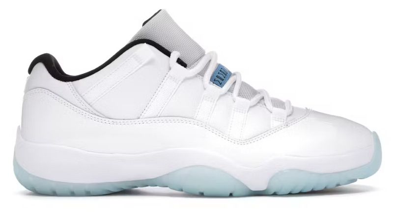 DS Jordan 11 Retro Low Legend Blue Size 10