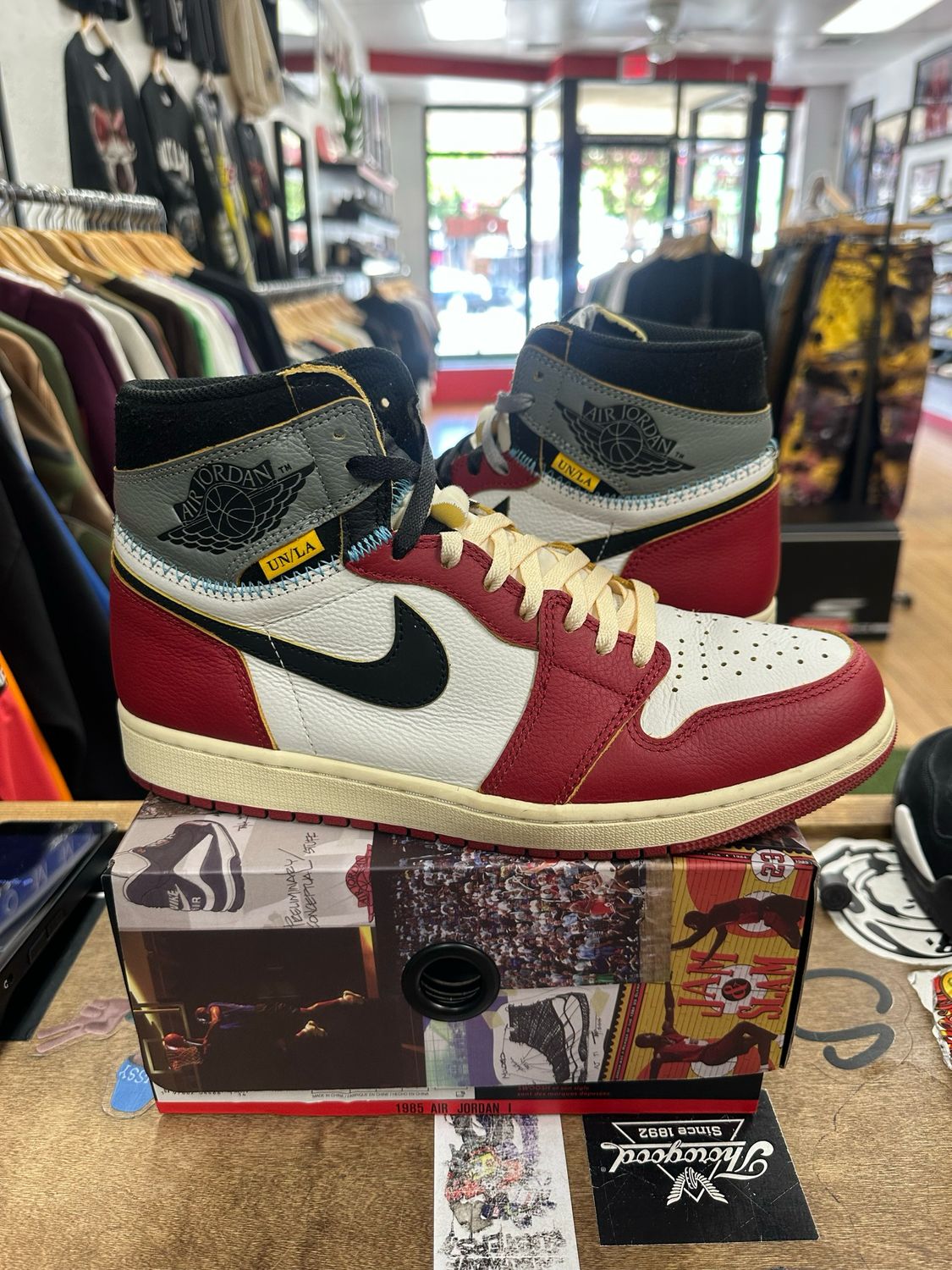 Jordan 1 Retro High OG SP Union LA Chicago Shadow (Lightly Worn)