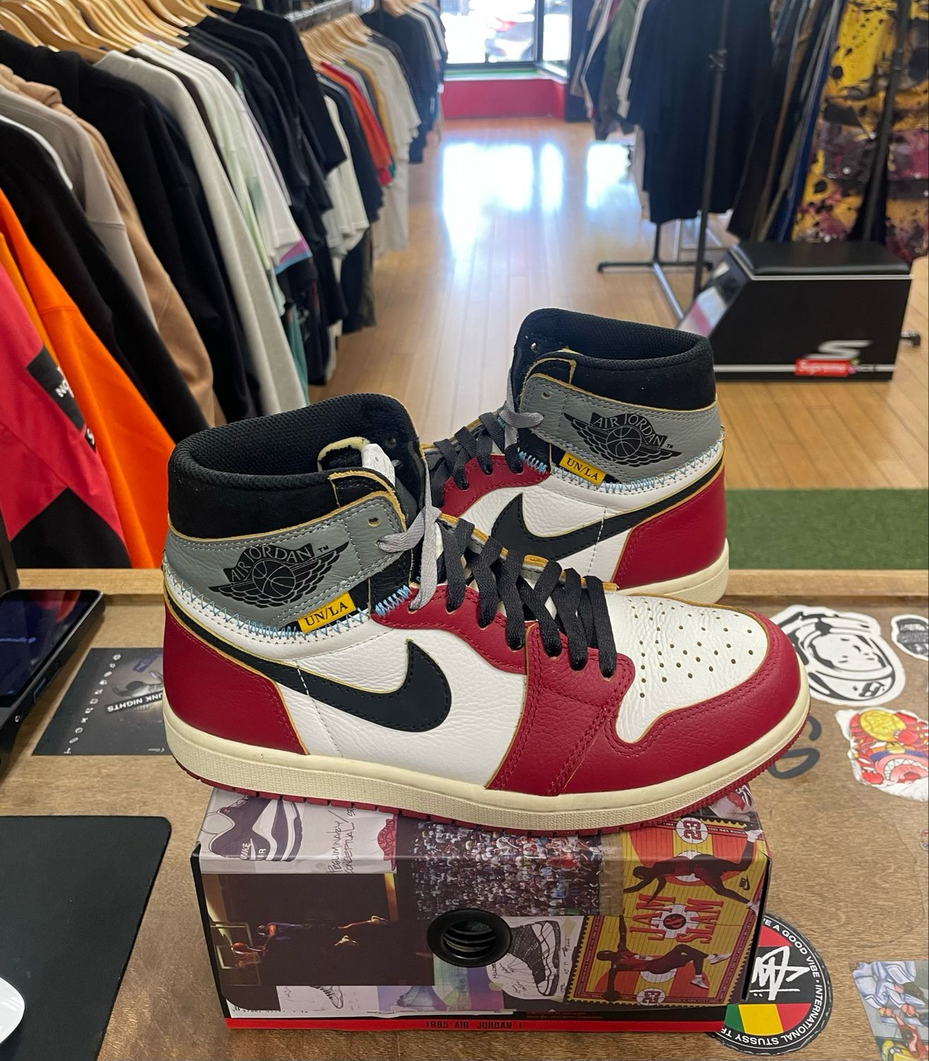Pre Owned Jordan 1 Retro High OG SP Union LA Chicago Shadow Size 8
