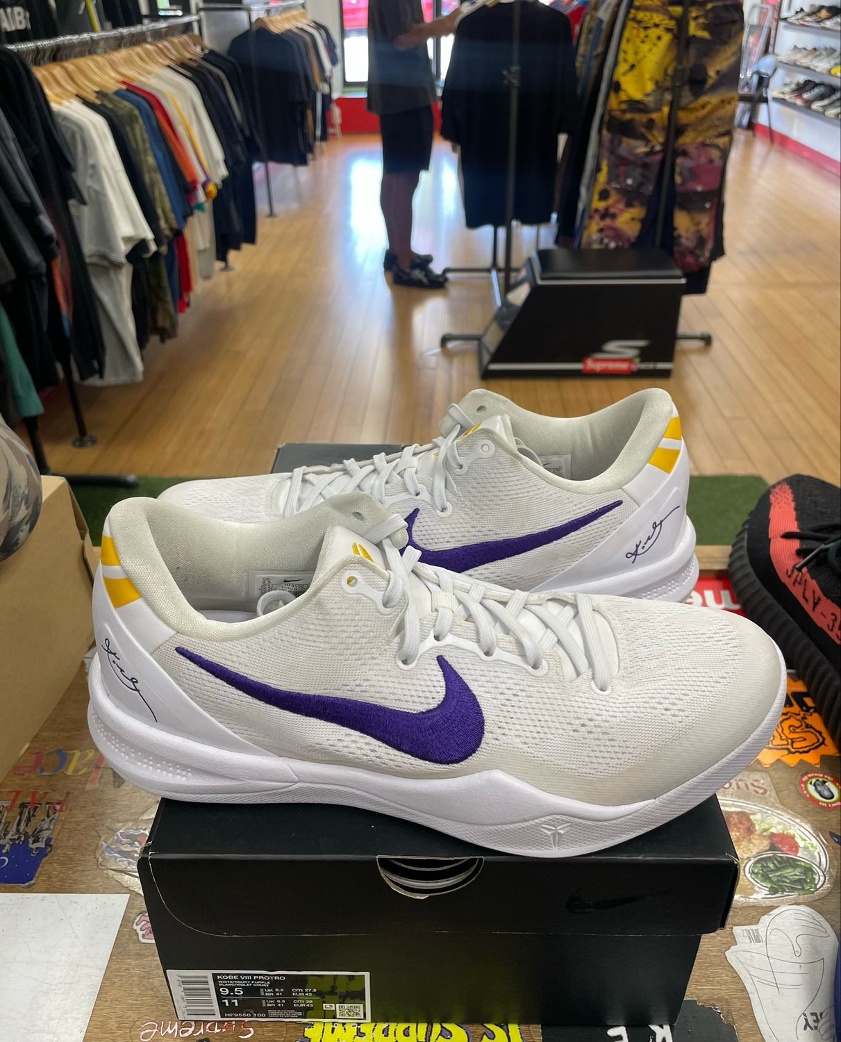 Pre Owned Nike Kobe 8 Protro Lakers Home Size 9.5