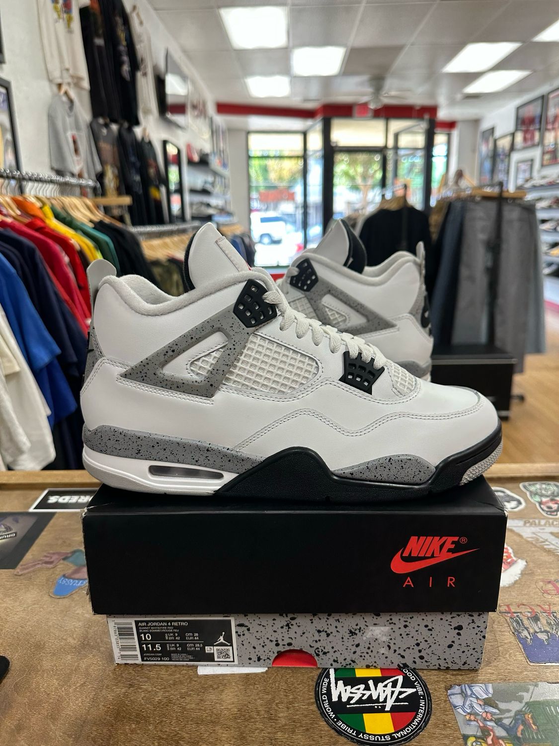 Jordan 4 Retro White Cement (2025)(WORN) Size 10