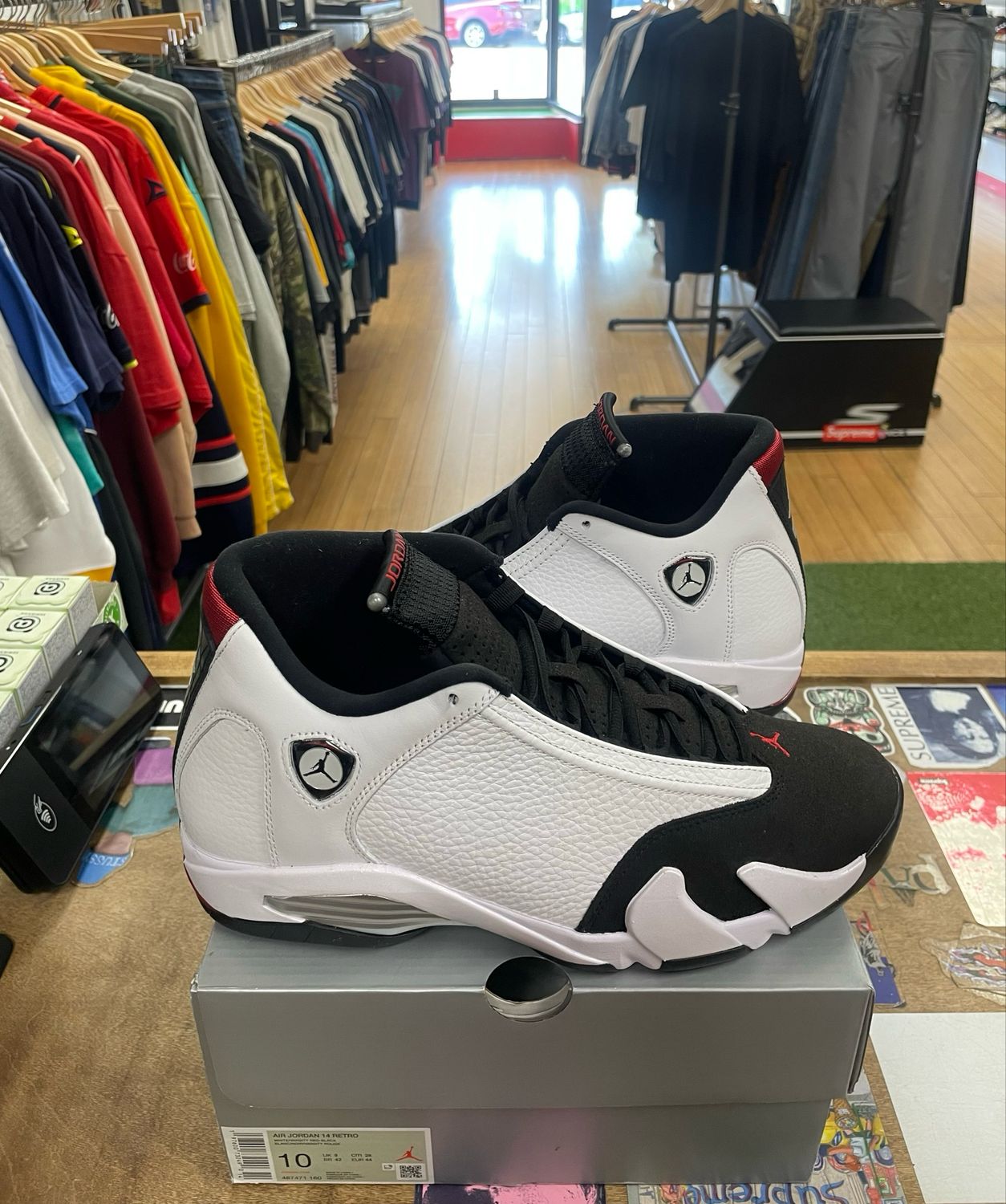 Lightly Worn Jordan 14 Retro Black Toe (2024)