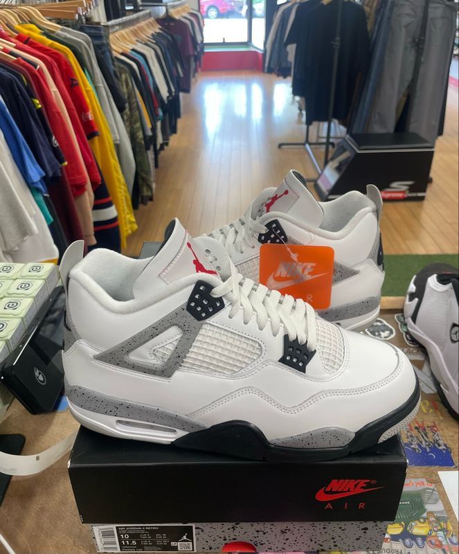 Lightly Worn Jordan 4 Retro White Cement (2025)