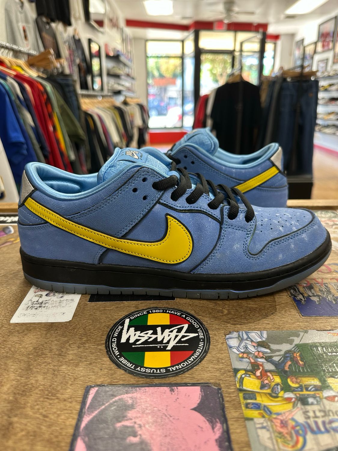 Nike SB Dunk Low The Powerpuff Girls Bubbles Size 10 (WORN)(NO BOX)