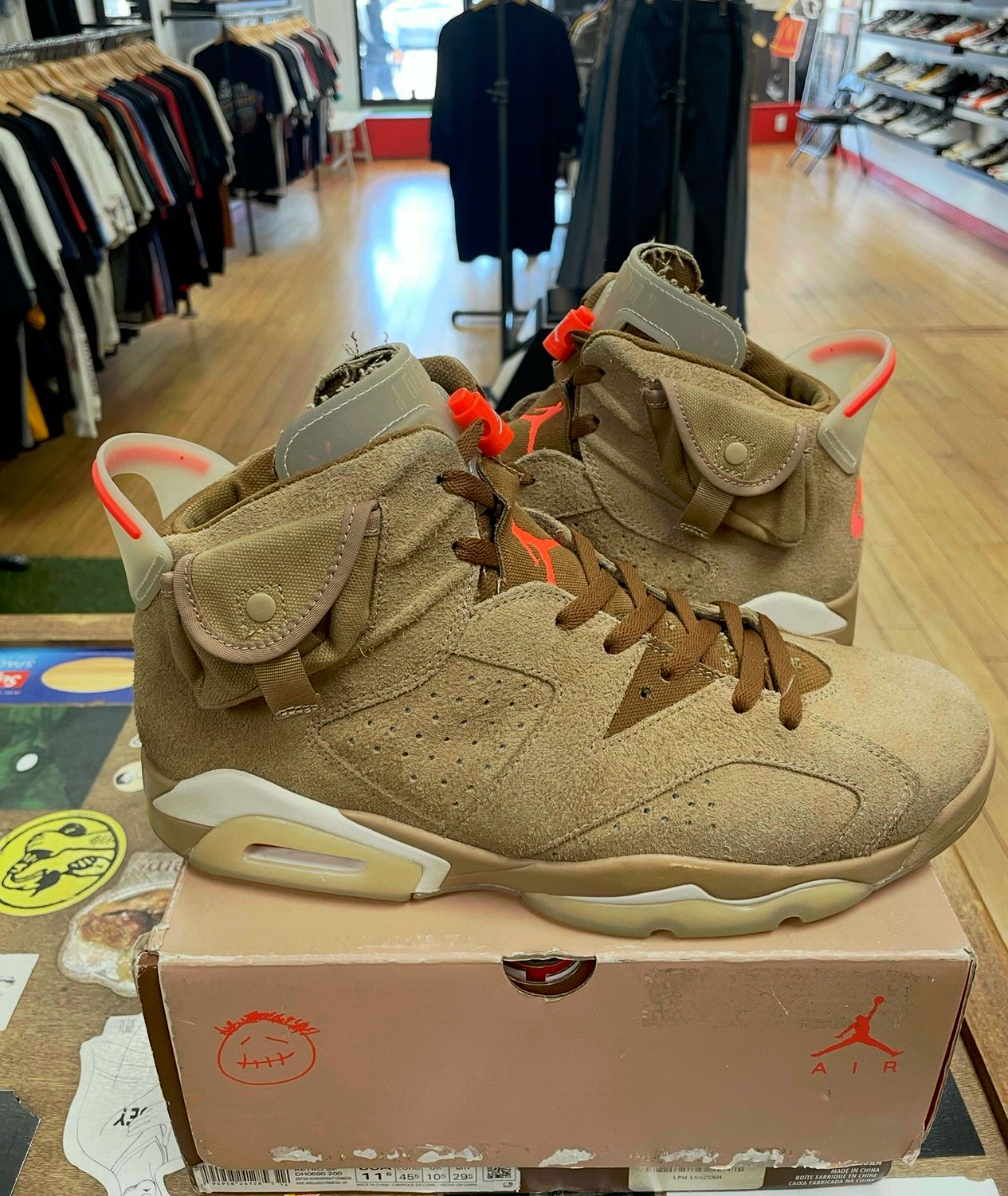 Pre Owned Jordan 6 Retro Travis Scott British Khaki