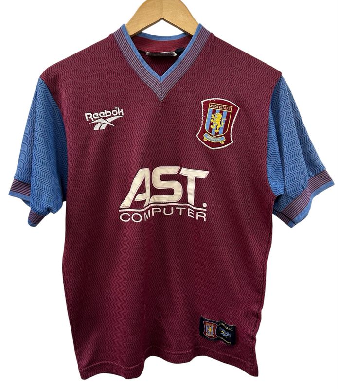 Vintage 90&#39;s Aston Villa FC Reebok Kit Size Small