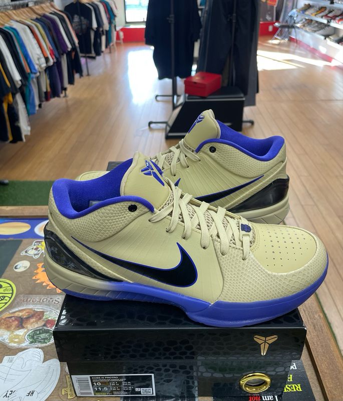 Pre Owned Nike Kobe 4 Protro FC Barcelona Team Gold