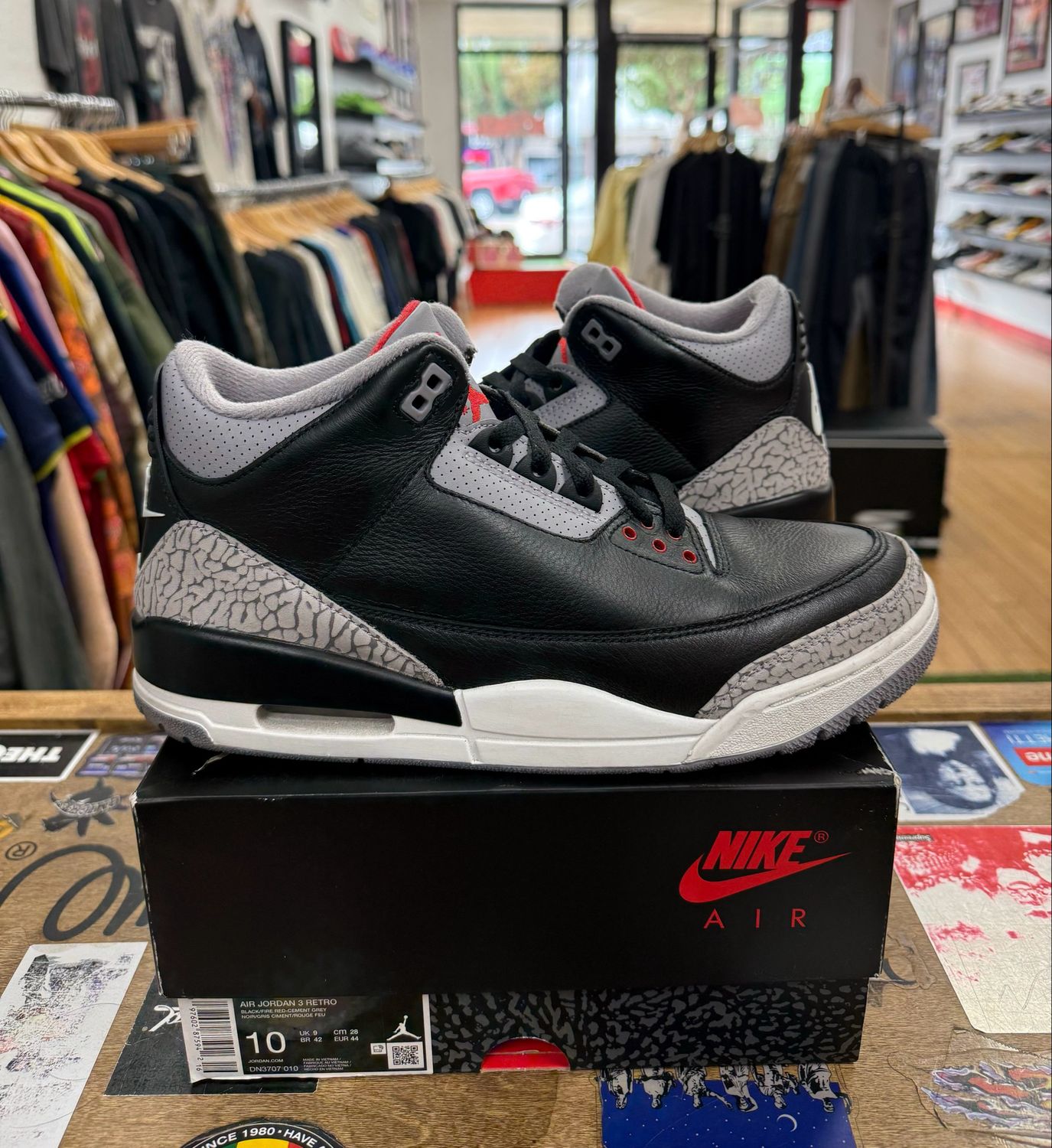 Pre Owned Jordan 3 Retro OG Black Cement  Size 10 (2024)