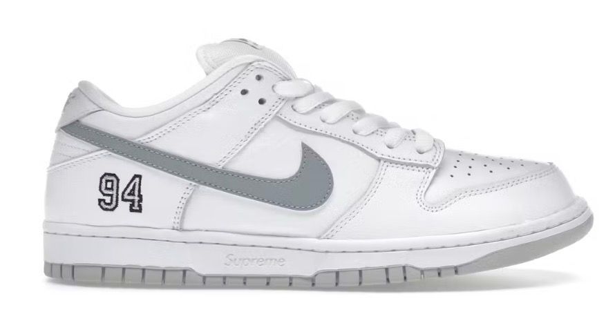DS Nike SB Dunk Low Supreme 94 White Metallic Silver Size 6.5