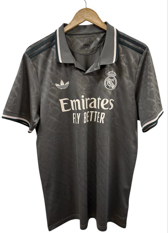 Real Madrid Jersey 24/25 Third Soccer Jersey Size Large