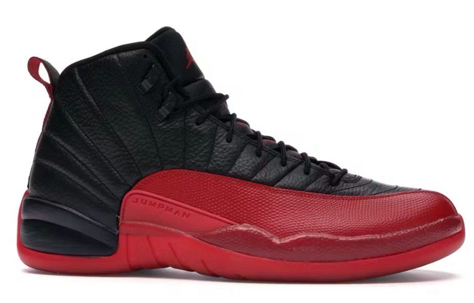 DS Jordan 12 Retro Flu Game (2016) Size 9