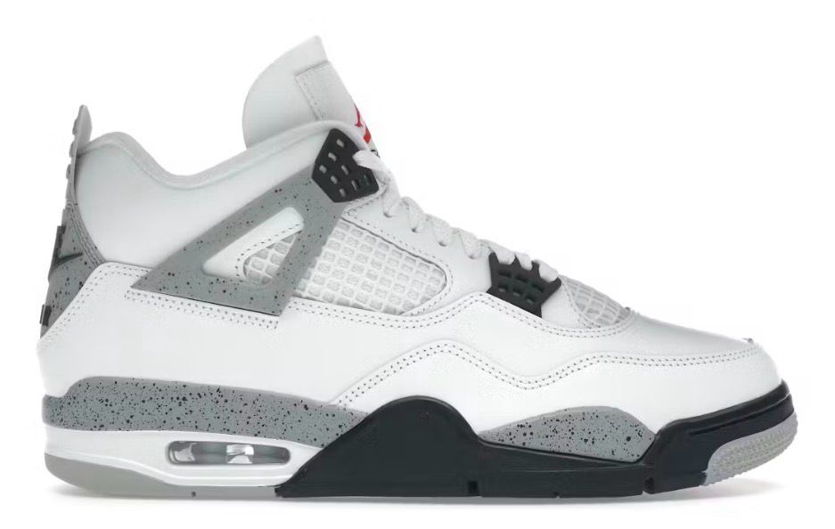 DS Jordan 4 Retro White Cement Size 9 (2025)