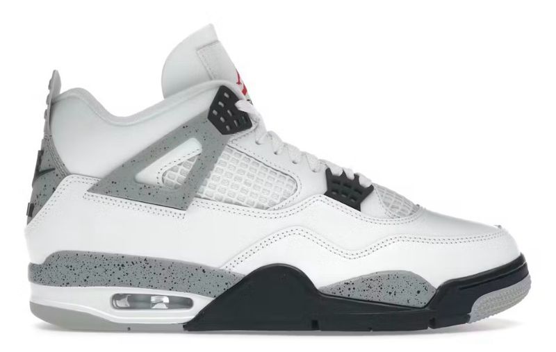 DS Jordan 4 Retro White Cement Size 9 (2025)